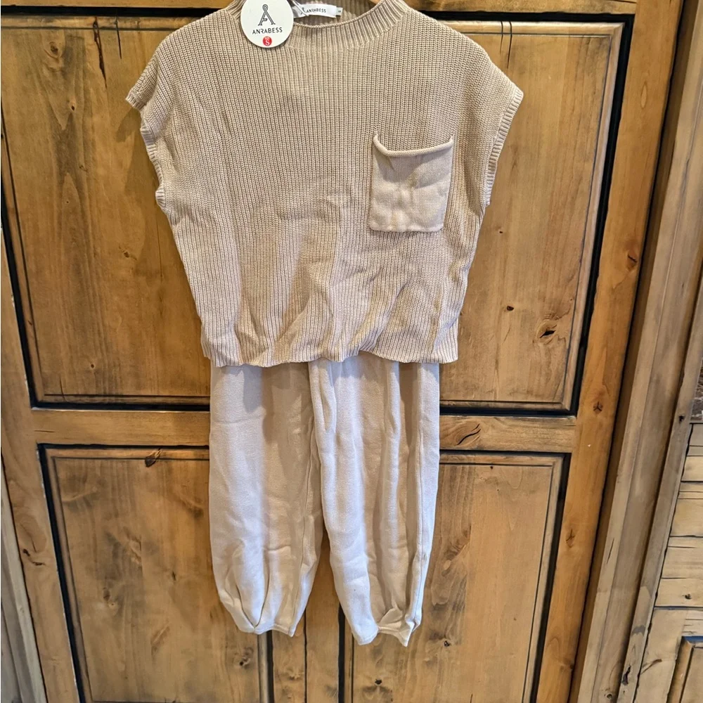 Women's Beige Sweater Set - Picture 1 of 1